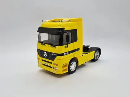 کامیون مرسدس بنز آکتروس